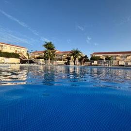 Quiet apartment close Aquatic Park SIAM PARK, hotel a Chayofa