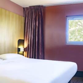 B&B HOTEL Nîmes Centre Arènes, hotel en Nimes