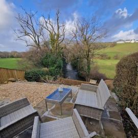 Riverbank Cottage, Dog Friendly. Swansea, Llanelli, hotel a Hendy
