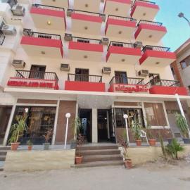 Merry Land Hotel & Roof Top Nile Restaurant Luxor
