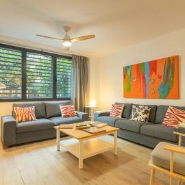 Charming 2 Bedroom Apartment with FREE PARKING close to Torre del Oro by Ocityzen