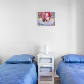 HOST4U IMPERIA - Luminoso Appartamento Comodo a piedi dal Centro e alla Stazione, Parcheggio Condominiale - Foeste