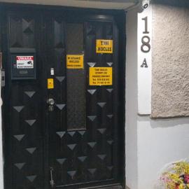 Uslugi Hotelowe Władysław, hotel u gradu Pačkov
