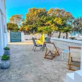 Dream Santo Villa