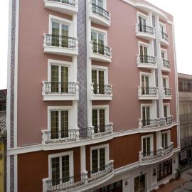 Maywood Hotel