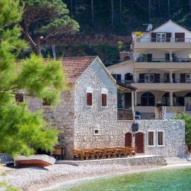 Apartments Serzane, hotel a Zastražišće