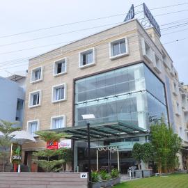 Hotel Atrium, hotelli kohteessa Erode