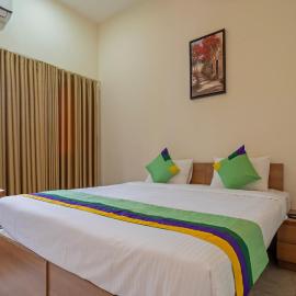 Itsy Hotels Avani Stays, Vyttila, Kochi, hotel sa Cochin