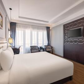 Palace Hotel, Hotel in Huế