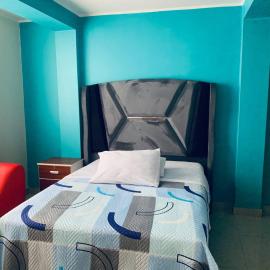 HOSTAL TOSCANO SUITES, khách sạn ở El Tambo