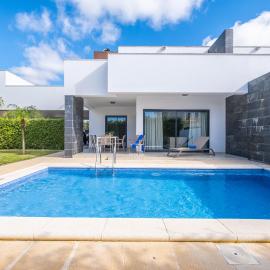 Villas Novochoro - Small Garden by DreamvillasAlbufeira