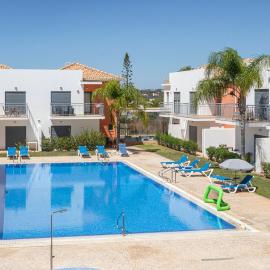 TAC - Pêra Gardens Villa