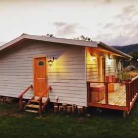 Cabañas Volcán Dormido, Hornopirén, hotel in Hornopiren