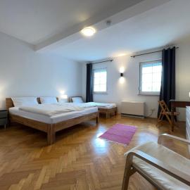 Große Maisonette-Wohnung by Rabe - Gartenabteil, Smart-TV, Netflix, hotel in Karlsruhe