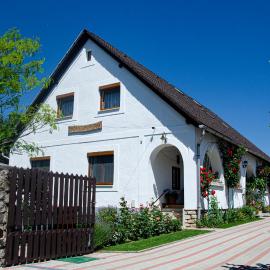 Bánóporta, hotel in Köveskál