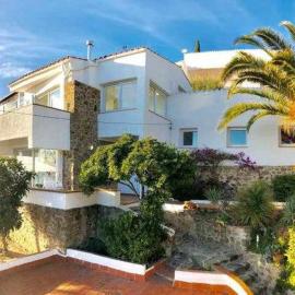 Amplio apartamento con jardín en Almadrava