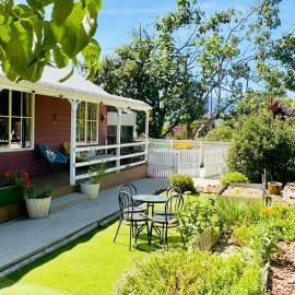 The Garden Cottage, Hotel in Tawonga