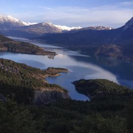 Entre lac et montagnes