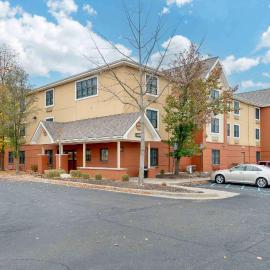 Extended Stay America Select Suites - Detroit - Novi - Haggerty Road, hotel sa Northville