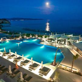 Trypiti Resort Blue Dream Palace and Hive Water Park, hotel en Limenaria