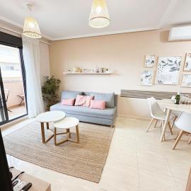 Moderne, lumineux, balcon, piscine, parking