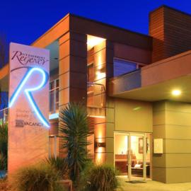 Fitzherbert Regency Motor Lodge, hotel in Palmerston North