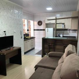 Casa com AR COND. em todos os comodos mobiliada, hotel i Cascavel