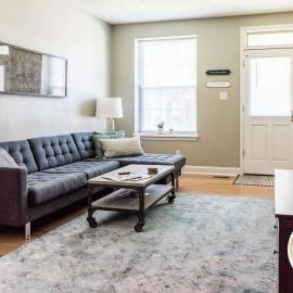 Beautiful 6BR 2 Kitchens Duplex By StayStLouis