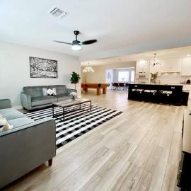 South Scottsdale remodeled beauty