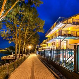 Pensjonat & Spa Raj: Rajgród şehrinde bir otel