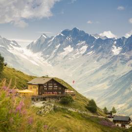 Alpenhotel zur Wildi Lauchernalp, hotel en Wiler