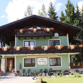 Haus Petersmann, hotel di Ramsau am Dachstein