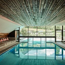 Hotel Petrus, khách sạn ở Brunico