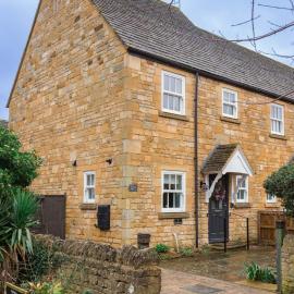Bumble Cottage