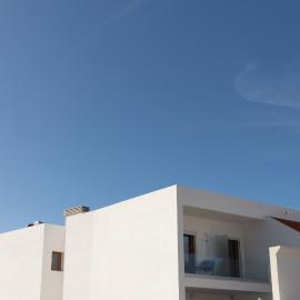 Blank - Alojamento Local, Hotel in Santo Estêvão