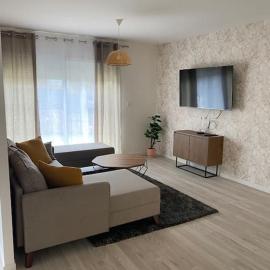 Villa by Nesma, готель у місті Шательро