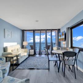 15-th Floor Ocean Front Views at Palms Resort