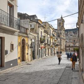 1 Bedroom Cozy Apartment In Chiaramonte Gulfi