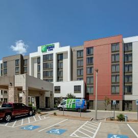 Holiday Inn Express Hotel & Suites Dallas Fort Worth Airport South by IHG, hotel in Irving