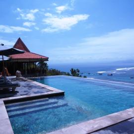 Lembongan Cliff Villas, готель у місті Нуса-Лембонган