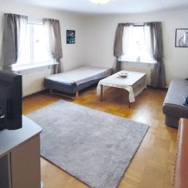 Holiday home - Semesterhus Solnedgång, hotell i Blattnicksele