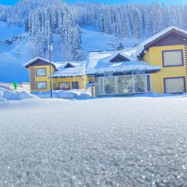 Arco Hotels & Resorts sonamarg, hotel in Sonāmarg