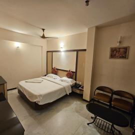 HOTEL MERILIN, khách sạn ở Erode