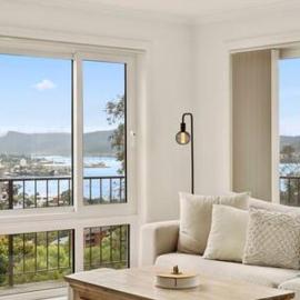Lovely 2 Bed Home with views