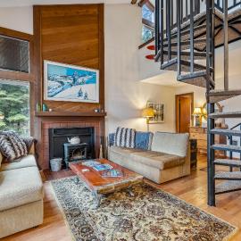 New! Brundage Meadows 1 - Bright, cozy - 2story - wood stove - forest views - by trails, lake, town, hotel in McCall