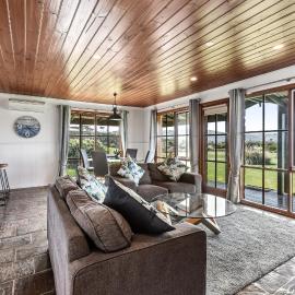Apollo Bay Cottages- Sugarloaf, готель у місті Marengo