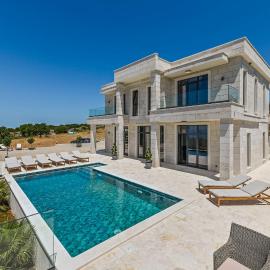 Pet Friendly Home In Novalja