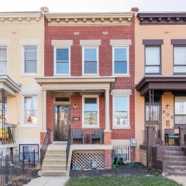 Comfortable 4 Bedroom Home with City View Near Capitol Hill Washington DC