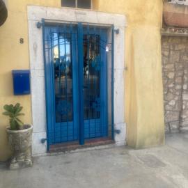 Duplex dans maison de village, hotel in La Turbie