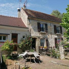 Gite du Colombier، فندق في Santeuil